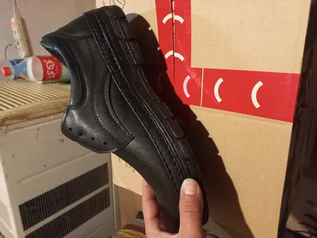 کفش مردانه مدل CLASSIC