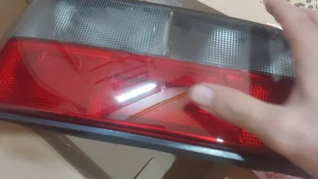 چراغ عقب جمع ساز مدل JT123SD مناسب برای پژو پارس بسته 2 عددی