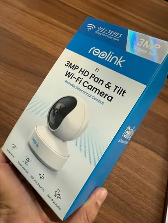 دوربین مداربسته تحت شبکه ریولینک مدل E1 HD 3MP