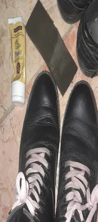 واکس کفش چرم پی واکس کد px به همراه اسفنج