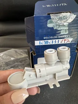 قطع کن آب دستگاه تصفیه آب آکواپرمیوم مدل 94T61