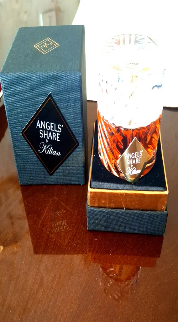 ادو پرفیوم مردانه انجلز شیر مدل کیلیان با رایحه گرم حجم 50 میلی لیتر