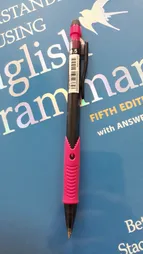 مدادنوکی 0.5 میلی متری فابرکاستل مدل shark کد127709