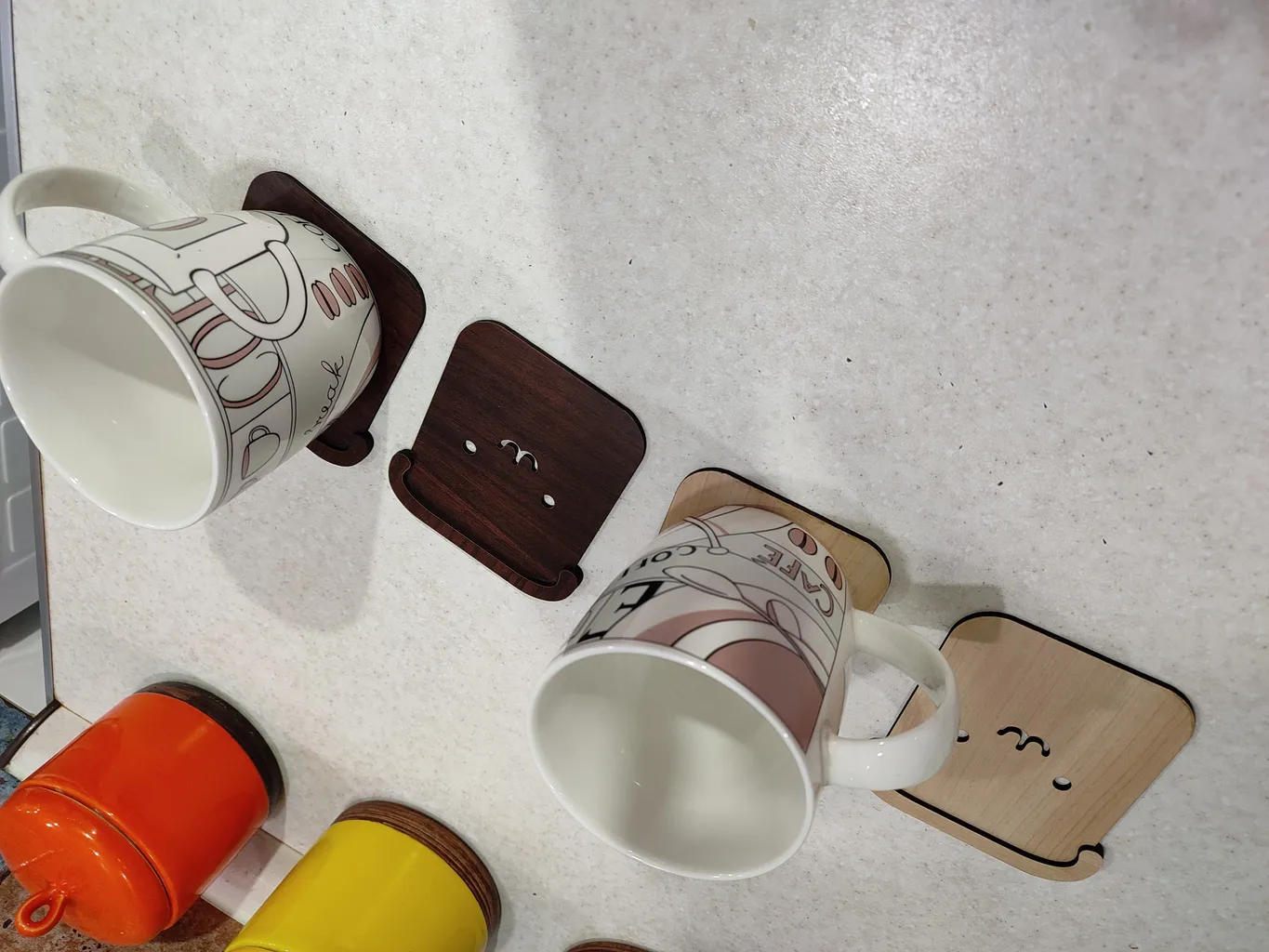 زیر لیوانی فروردین  مدل لبخند نان تست بسته دو عددی