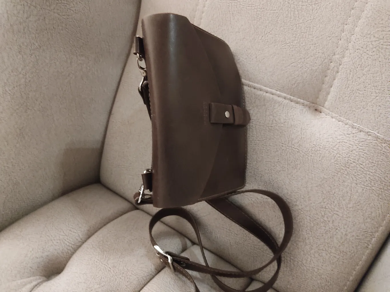 کیف رودوشی چرم بارثاوا مدل 1206