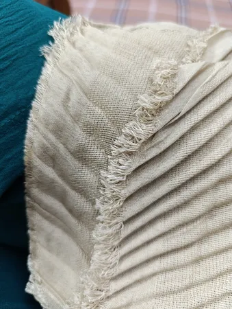 شال زنانه مدل پلیسه طرح دار