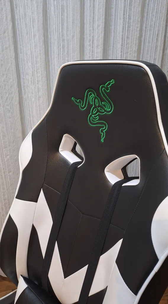 صندلی گیمینگ دی ایکس ریسر مدل s600