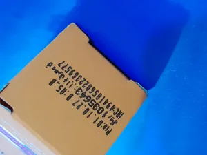 تجریه خرید کرم روشن کننده و محافظ لب آردن سی فکتور مدل ویتامین C حجم 12 میلی لیتر