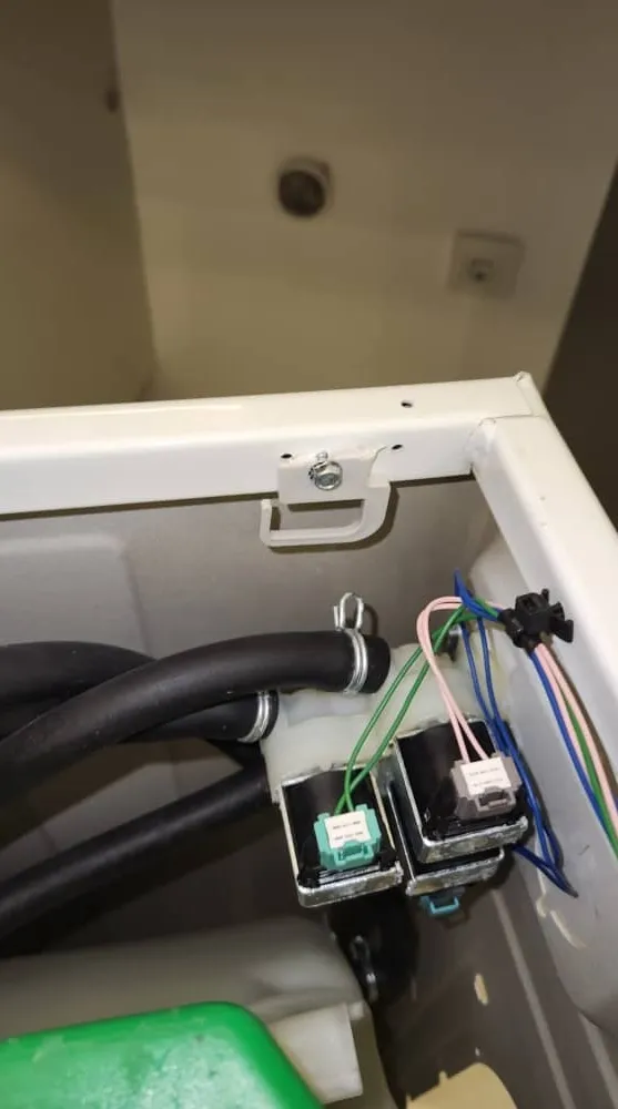 ماشین لباسشویی 6 کیلوگرم اتوماتیک آبسال مدل WRE6410-W