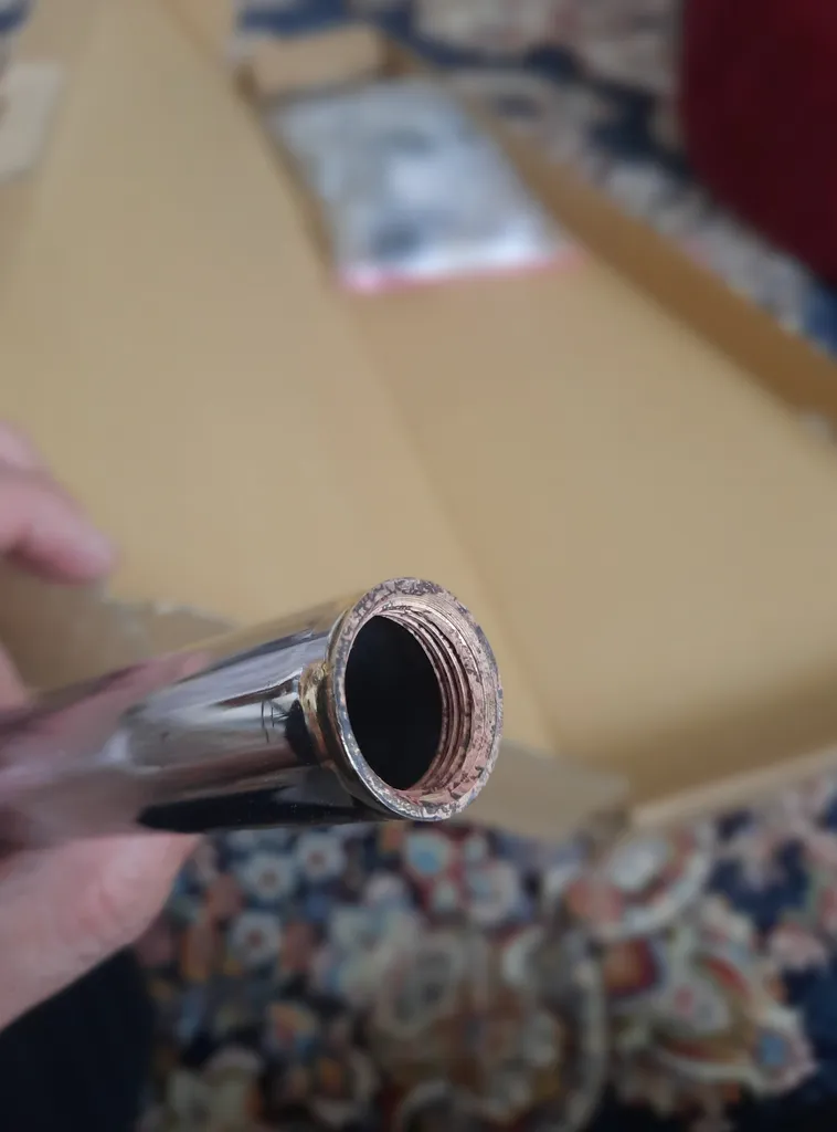 علم دوش حمام پاپیروس مدل یونیورست سلطنتی قهرمان