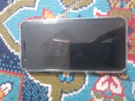 گوشی موبایل وکال مدل V0 Core دو سیم کارت ظرفیت 32 گیگابایت و رم 2 گیگابایت