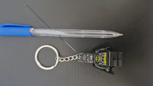 تجریه خرید جاکلیدی مدل بتمن