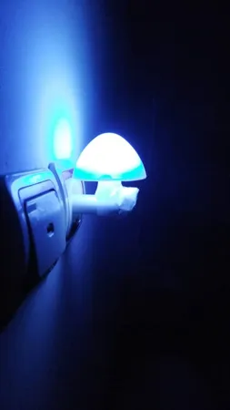 چراغ خواب کودک کد 220