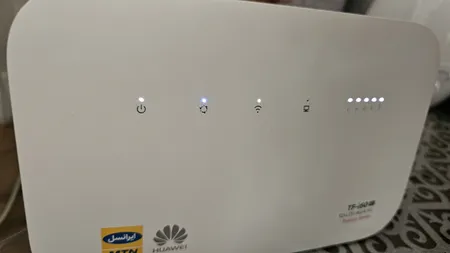 مودم 4G/TD-LTE ایرانسل مدل TF-i60 H1 همراه با سیم کارت دو قلو ایرانسل TD-LTE 4G