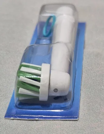 سری یدک مسواک برقی اورال-بی مدل Cross Action