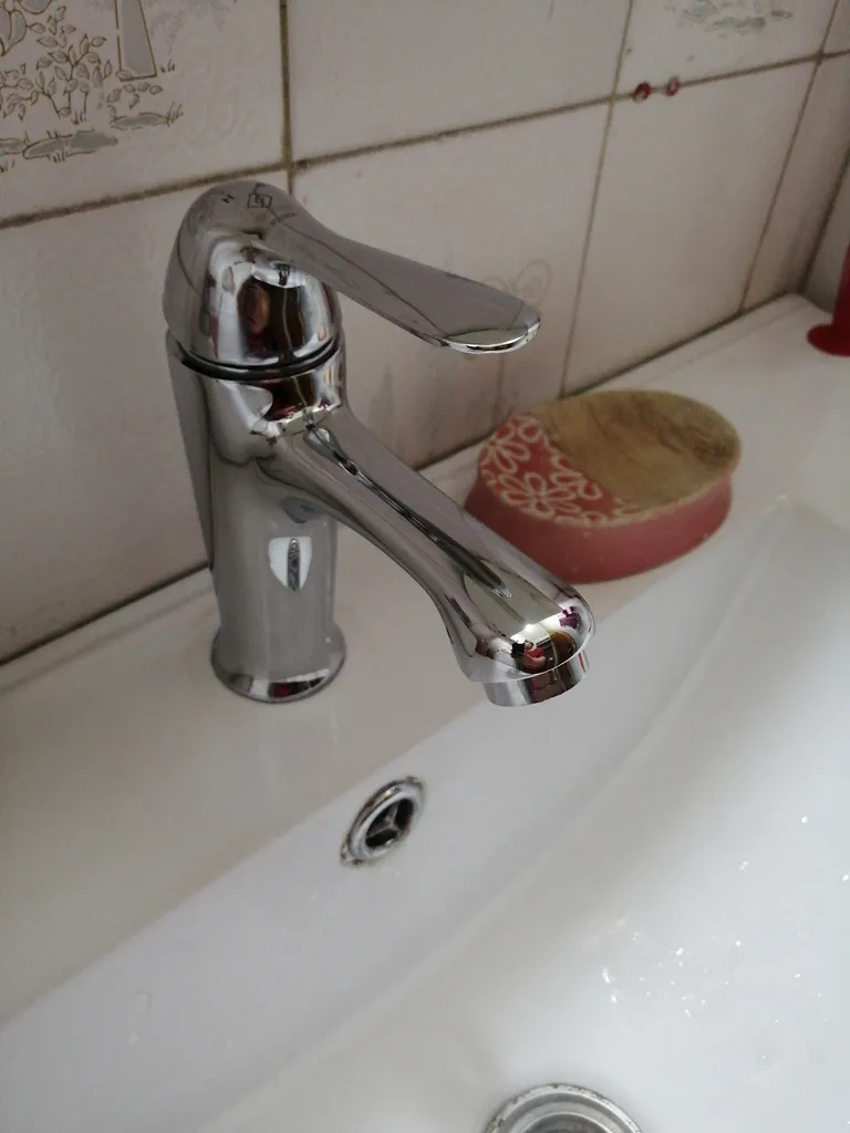 شیر روشویی شیرآلات کاویان مدل میشکا