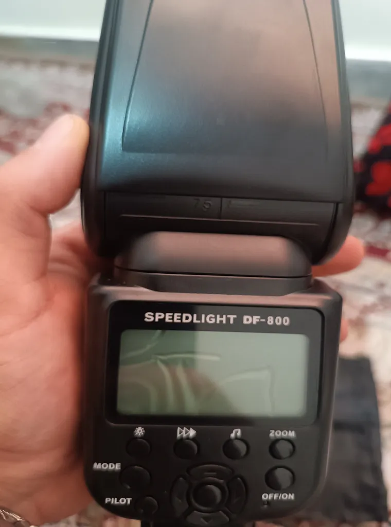 فلاش دوربین دی بی کی مدل DF-800C