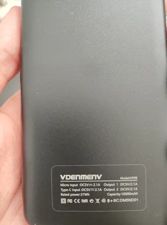 پاوربانک 10 وات وی دنمن وی مدل dp 09 ظرفیت 10000 میلی آمپر ساعت