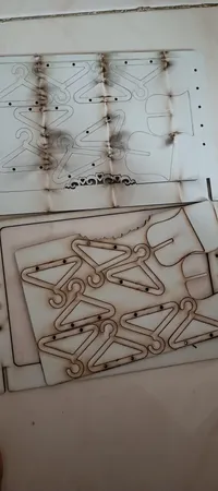 استند جواهرات مدل فروردین طرح رگال بسته 2 عددی