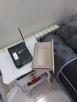 میزتلفن مدل چوب قائم