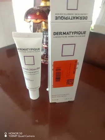 کرم ترمیم کننده درماتیپیک مدل B5 حجم 30 میلی لیتر