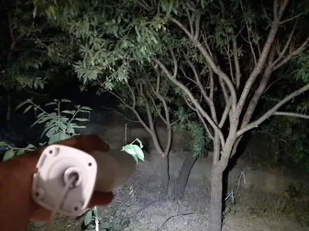 دوربین مداربسته آنالوگ مدل وارم لایت fd60-2053