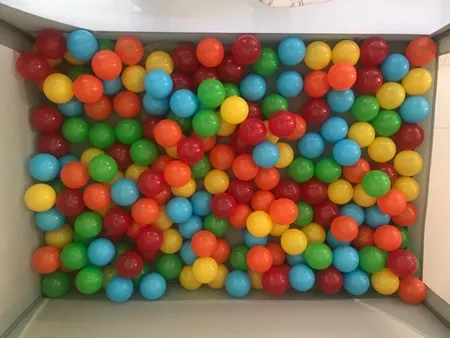 توپ استخر مدل شادی بسته 100 عددی سایز C