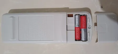 ریموت کنترل کولر گازی اُجنرال مدل 2000