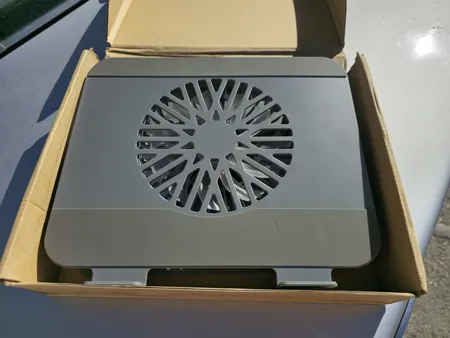 پایه نگهدارنده لپ تاپ مدل Adjustable-R