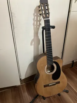 پایه گیتار سناتور مدل Afiee