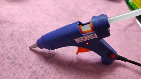 دستگاه چسب تفنگی 20 وات مدل Hotmelt FQ-E