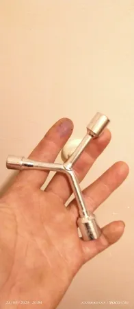 آچار بکس مدل سه پر سایز 8 و 10 و 12 میلی متر