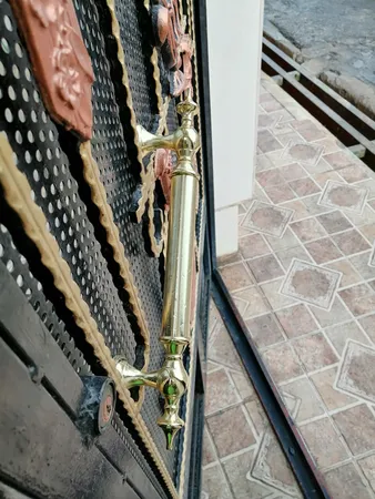 دستگیره در حیاطی ترووان کد 200