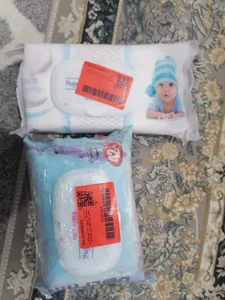 تجریه خرید دستمال مرطوب پاک کننده آرایش دلفین مدل 001 بسته 60 عددی