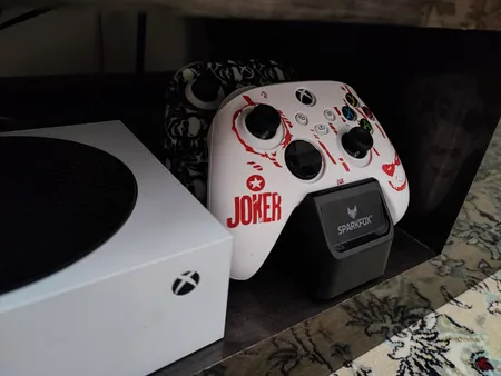 پایه شارژر اسپارک فاکس مدل W20X504 مناسب برای دسته بازی Xbox Series X / S