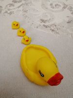 عروسک حمام مدل اردک با بچه ها بسته 4 عددی