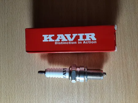 شمع موتورسیکلت کویر مدل D8EA