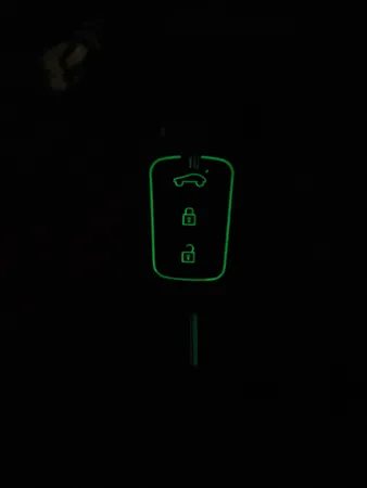 قاب ریموت و جاسوییچی فلزی خودرو چیکال مدل P-838 مناسب برای تارا