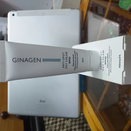 کرم روشن کننده ژیناژن مدل 50 حجم 40 میلی لیتر