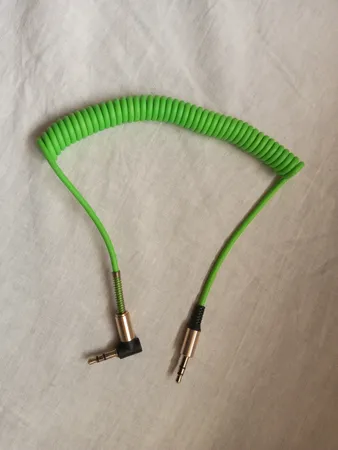 کابل aux فنری مدل mh12 به طول 1.5 متر