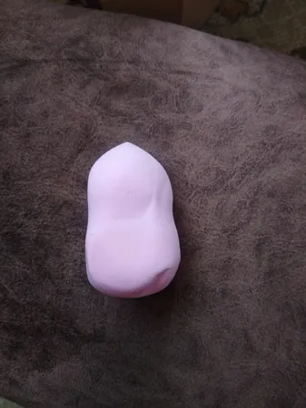 پد آرایشی اسفنجی گونه مدل اشکی