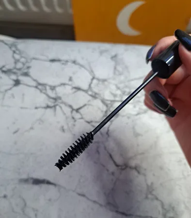 ریمل حجم دهنده و بلند کننده مای مدل Two In One سری Black Diamond حجم 15 میلی لیتر