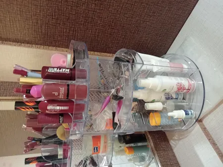 استند لوازم آرایشی مدل AQR-2024