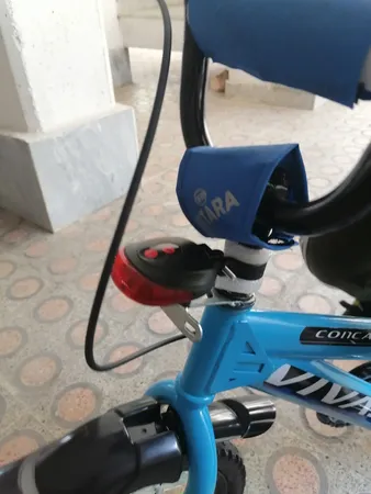 چراغ عقب دوچرخه مدل لیزری