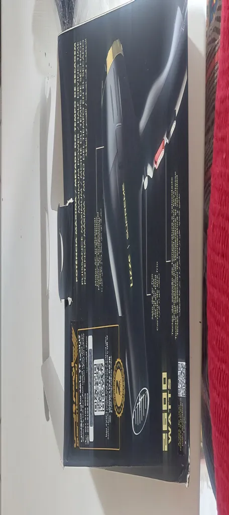 سشوار حرفه ای لیز مدل Supreme، موتور AC با توان مصرفی 2600 وات، دارای قابلیت باد سرد، با حالت صاف‌کننده و خشک‌کننده، وزن 480 گرم