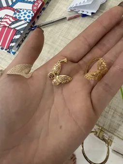 نیم ست طلا کم اجرت 18 عیار زنانه گالری طلا و شمش برلیان مدل پروانه 2025