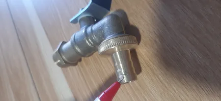 شیر آب حیاطی مدل 1/2 بسته 2عددی