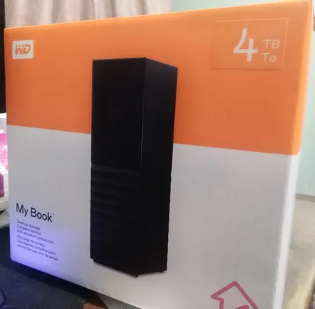 هارد اکسترنال وسترن دیجیتال مدل My Book Desktop ظرفیت چهار ترابایت دارای رابط USB Type-A 3.0