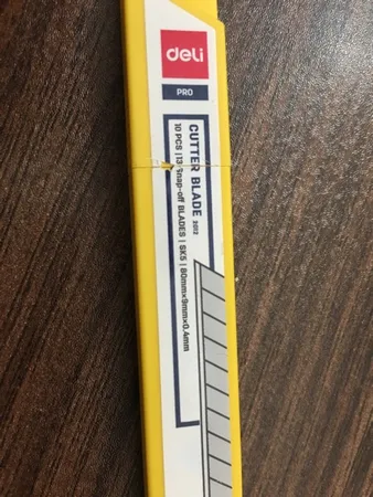 تیغ کاتر دلی مدل DL2012 کد 78932 بسته 10 عددی