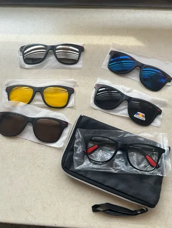 فریم عینک طبی مدل TR2317 به همراه کاور آفتابی مجموعه 6 عددی